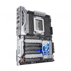 Материнcкая плата GIGABYTE X399_DESIGNARE_EX sTR4 X399 8xDDR4 Wi-Fi!!!BT AURA Sync RGB Lighting ATX